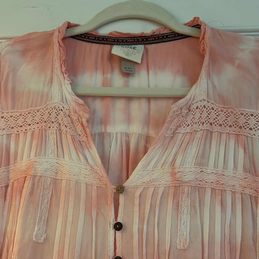 Knox Rose Pink Short Sleeve Blouse with Pleated Design - Picture 2 of 4